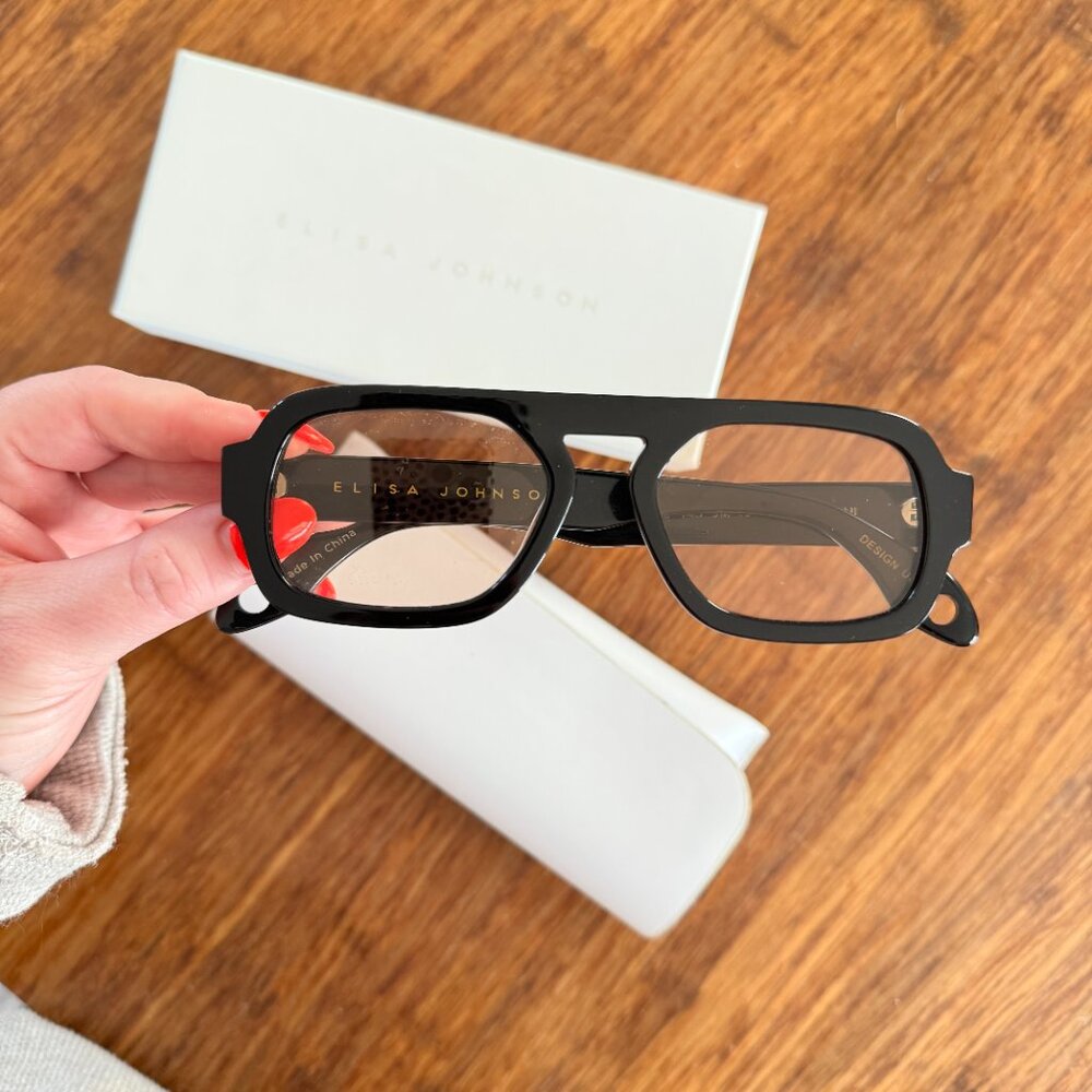 New Elisa Johnson Jane Mini Sunglasses in Gloss Black